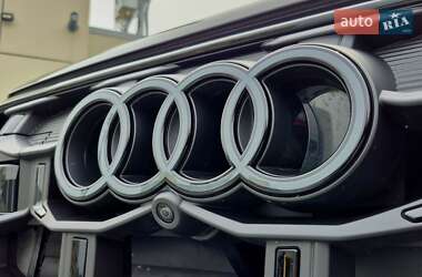 Внедорожник / Кроссовер Audi Q7 2024 в 