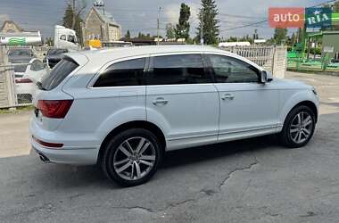 Внедорожник / Кроссовер Audi Q7 2015 в 