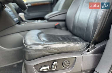 Внедорожник / Кроссовер Audi Q7 2014 в 