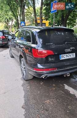 Внедорожник / Кроссовер Audi Q7 2012 в 