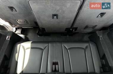 Внедорожник / Кроссовер Audi Q7 2019 в 