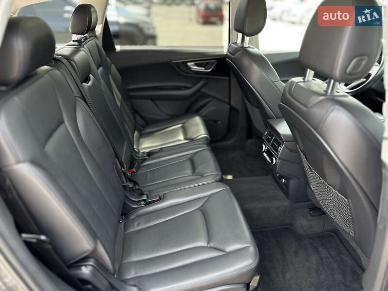Внедорожник / Кроссовер Audi Q7 2019 в Черновцах
