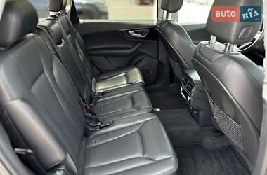 Внедорожник / Кроссовер Audi Q7 2019 в 