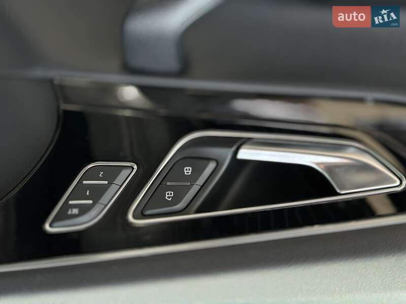 Внедорожник / Кроссовер Audi Q7 2019 в Черновцах