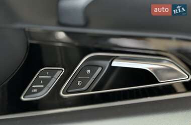 Внедорожник / Кроссовер Audi Q7 2019 в 