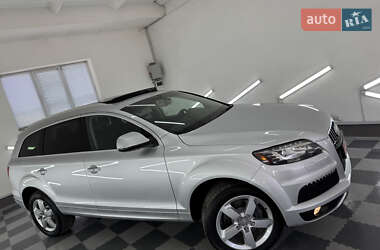 Позашляховик / Кросовер Audi Q7 2013 в 