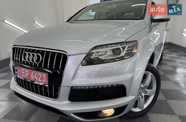 Позашляховик / Кросовер Audi Q7 2013 в 