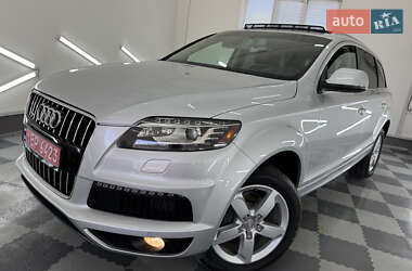 Позашляховик / Кросовер Audi Q7 2013 в 
