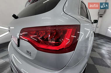 Позашляховик / Кросовер Audi Q7 2013 в 