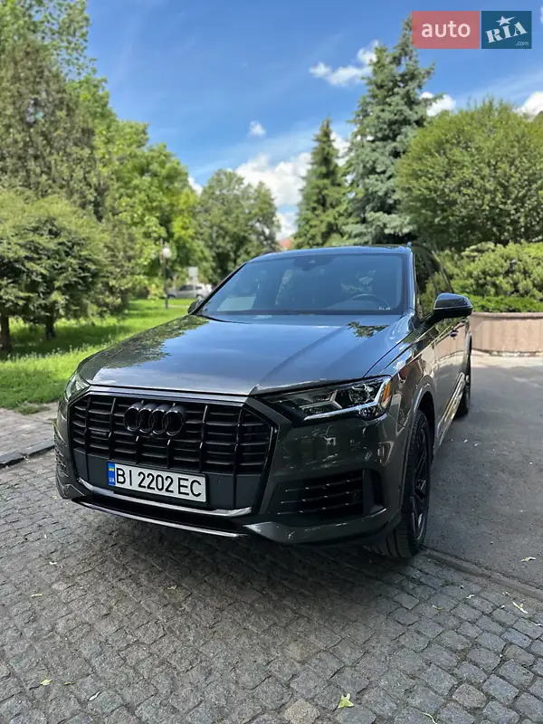 Audi Q7