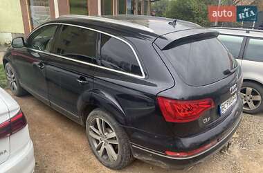 Внедорожник / Кроссовер Audi Q7 2010 в 