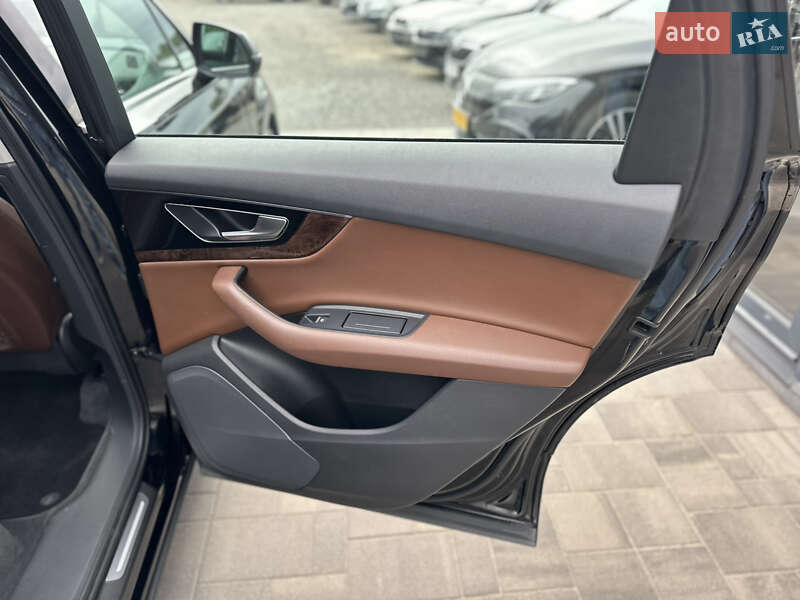 Внедорожник / Кроссовер Audi Q7 2017 в Ровно фото 19 Внедорожник / Кроссовер Audi Q7 2017 в Ровно