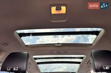 Внедорожник / Кроссовер Audi Q7 2015 в 