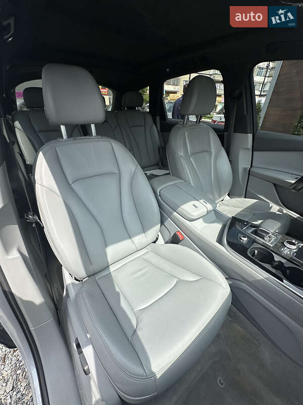 Позашляховик / Кросовер Audi Q7 2018 в Івано-Франківську