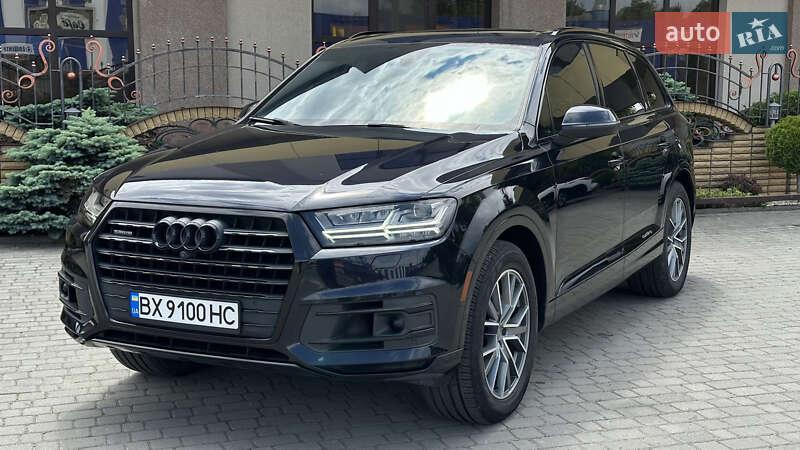 Внедорожник / Кроссовер Audi Q7 2016 в Шепетовке