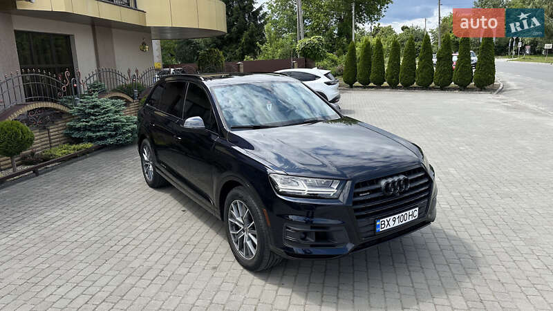 Внедорожник / Кроссовер Audi Q7 2016 в Шепетовке