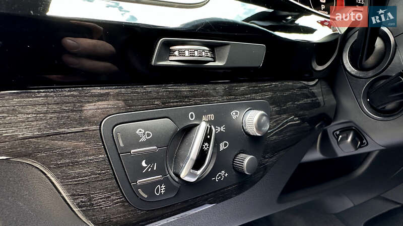 Внедорожник / Кроссовер Audi Q7 2016 в Шепетовке