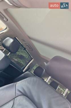 Позашляховик / Кросовер Audi Q7 2012 в 