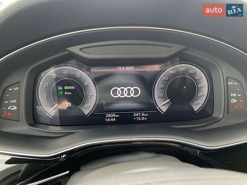 Позашляховик / Кросовер Audi Q7 2024 в Чернівцях
