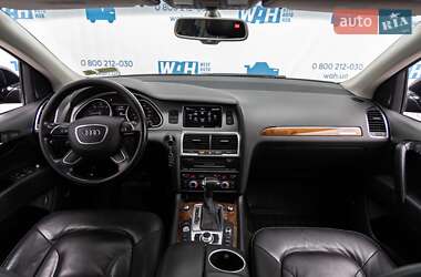 Внедорожник / Кроссовер Audi Q7 2015 в 