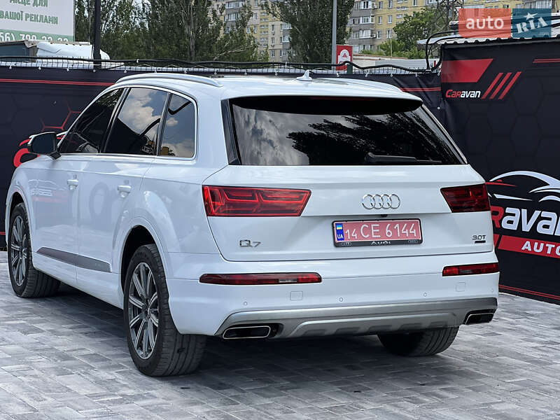 Внедорожник / Кроссовер Audi Q7 2018 в Днепре