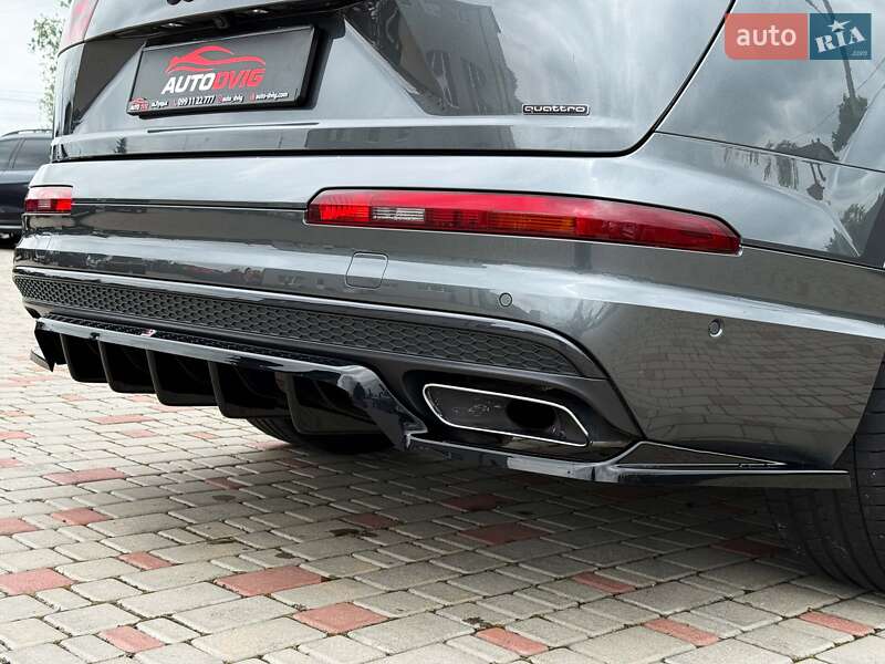 Внедорожник / Кроссовер Audi Q7 2019 в Луцке