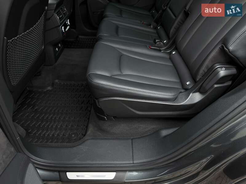 Внедорожник / Кроссовер Audi Q7 2019 в Луцке
