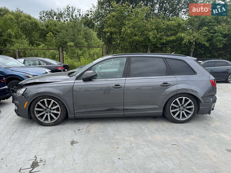Внедорожник / Кроссовер Audi Q7 2018 в Львове фото 4 Внедорожник / Кроссовер Audi Q7 2018 в Львове