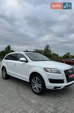 Внедорожник / Кроссовер Audi Q7 2014 в 
