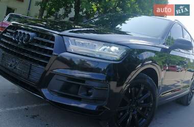 Внедорожник / Кроссовер Audi Q7 2017 в 