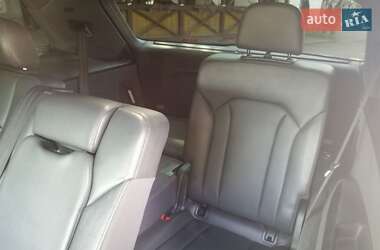 Внедорожник / Кроссовер Audi Q7 2017 в 