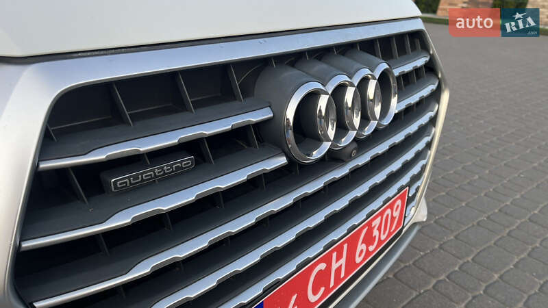 Позашляховик / Кросовер Audi Q7 2017 в Хмельницькому