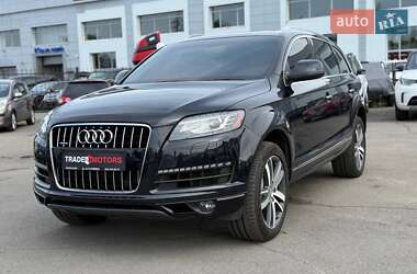 Внедорожник / Кроссовер Audi Q7 2013 в 