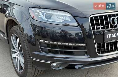 Внедорожник / Кроссовер Audi Q7 2013 в 