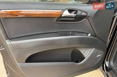 Внедорожник / Кроссовер Audi Q7 2013 в 