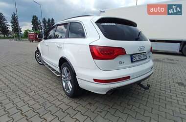 Внедорожник / Кроссовер Audi Q7 2010 в 