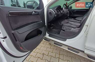Внедорожник / Кроссовер Audi Q7 2010 в 