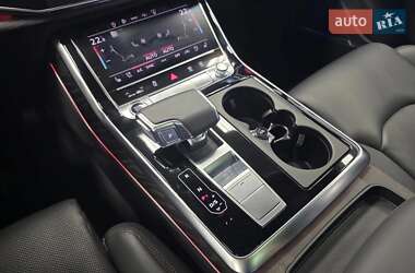 Внедорожник / Кроссовер Audi Q7 2022 в 