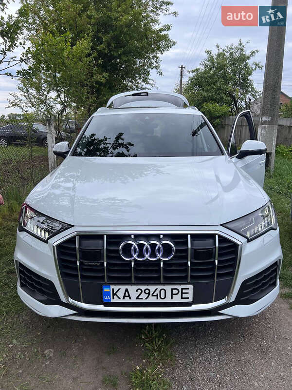 Audi Q7 2023