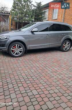 Внедорожник / Кроссовер Audi Q7 2014 в 