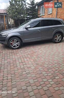 Внедорожник / Кроссовер Audi Q7 2014 в 