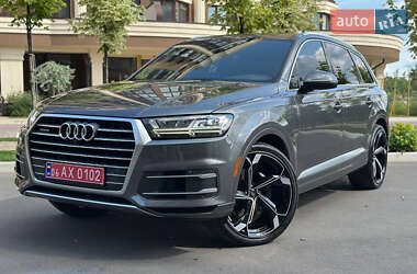 Внедорожник / Кроссовер Audi Q7 2019 в 