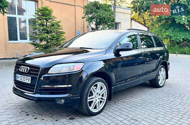 Внедорожник / Кроссовер Audi Q7 2006 в 