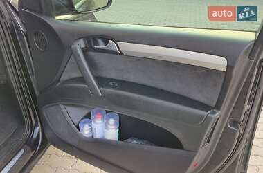 Внедорожник / Кроссовер Audi Q7 2007 в 