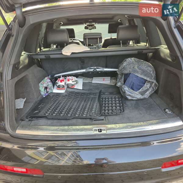 Внедорожник / Кроссовер Audi Q7 2007 в Жовкве