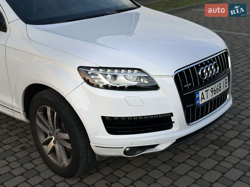 Позашляховик / Кросовер Audi Q7 2010 в Івано-Франківську