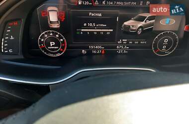 Внедорожник / Кроссовер Audi Q7 2016 в 