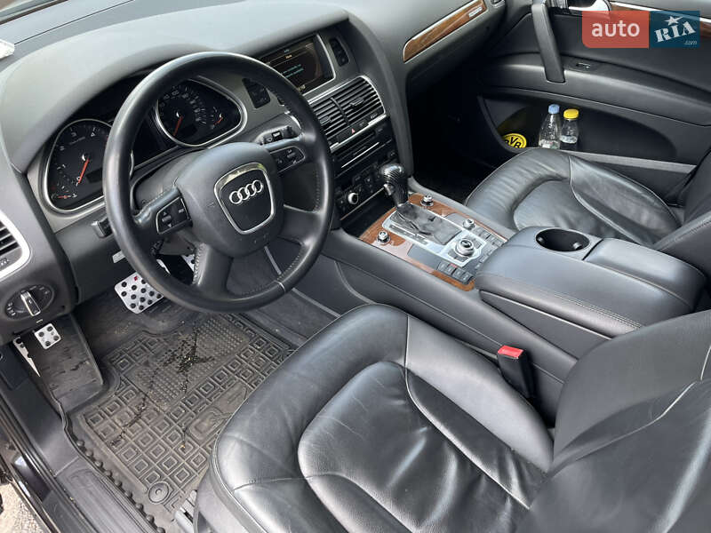Внедорожник / Кроссовер Audi Q7 2010 в Одессе