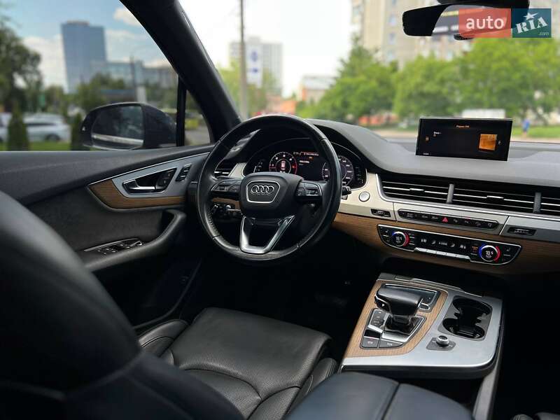 Внедорожник / Кроссовер Audi Q7 2016 в Львове фото 30 Внедорожник / Кроссовер Audi Q7 2016 в Львове