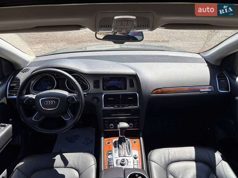 Внедорожник / Кроссовер Audi Q7 2015 в Львове